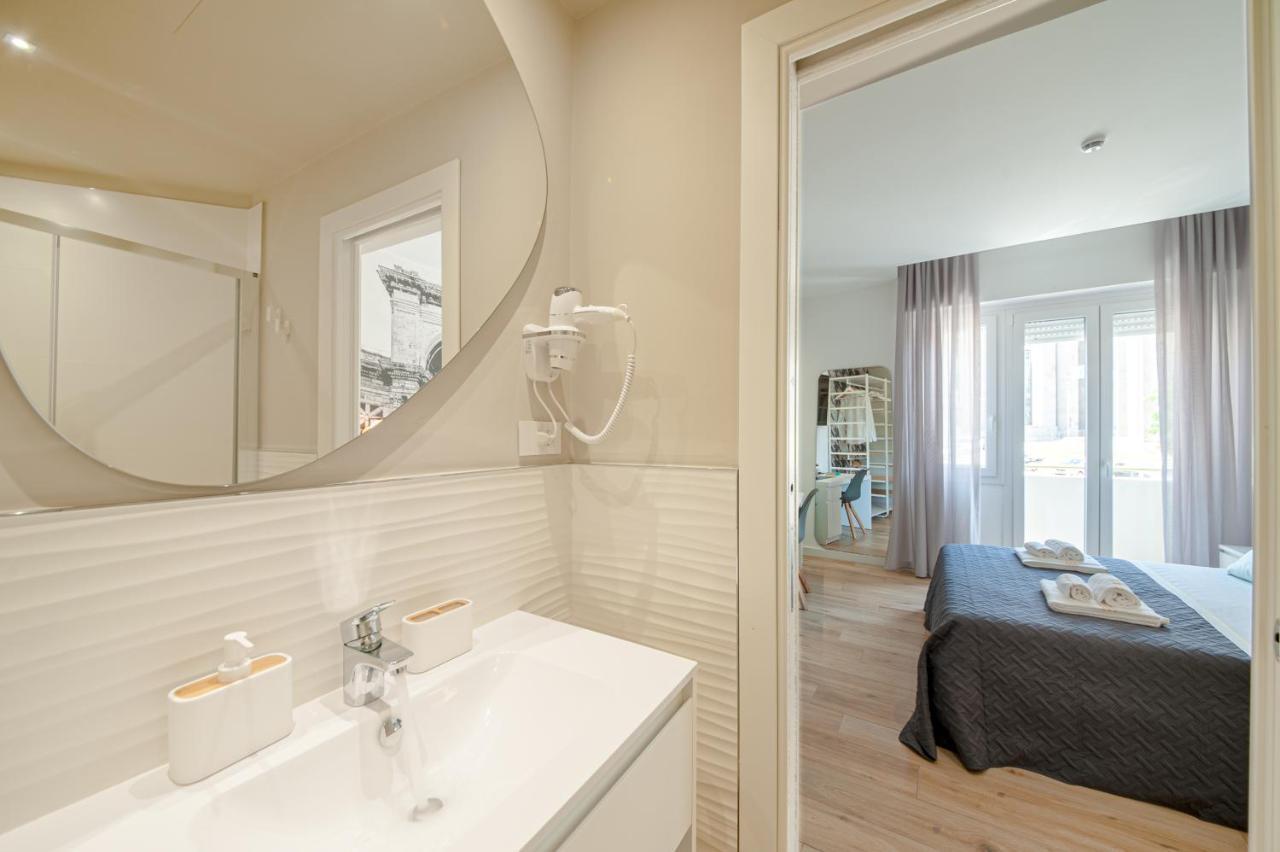 Eleonore Elegant Room Suite Κάλιαρι Εξωτερικό φωτογραφία
